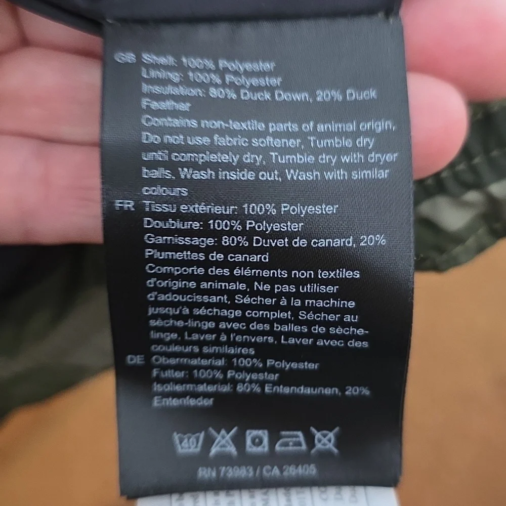 Helly Hansen camo puffer jacket - Picture 5 of 6